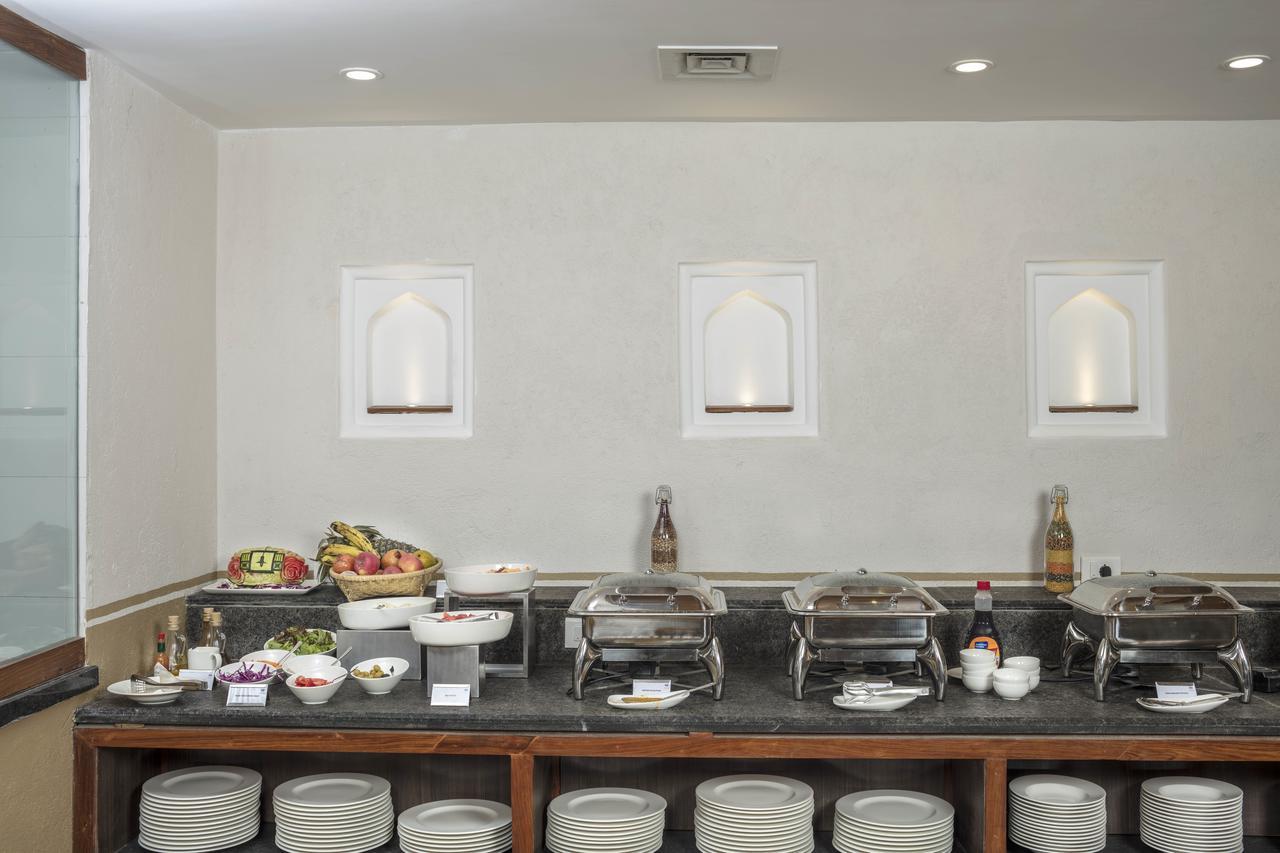 Nepali Ghar Hotel Катманду Экстерьер фото