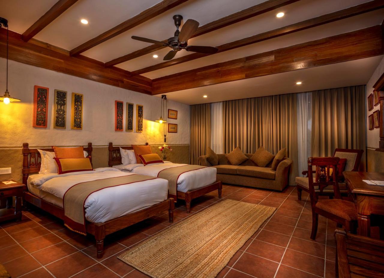 Nepali Ghar Hotel Катманду Экстерьер фото